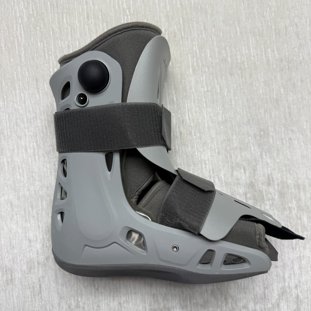 Aircast AirSelect Elite Walking Boot Fracture Orthopedic Medium Gray Soft Strike